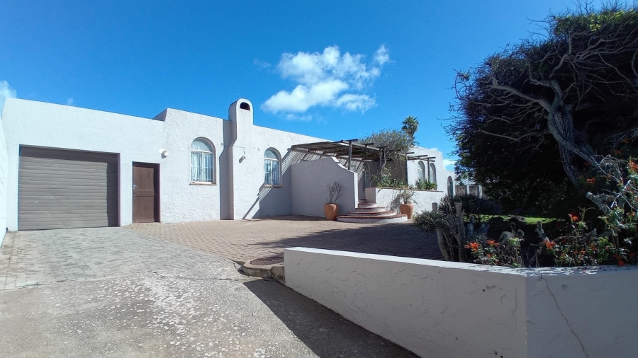 4 Bedroom Property for Sale in Parkersdorp Western Cape